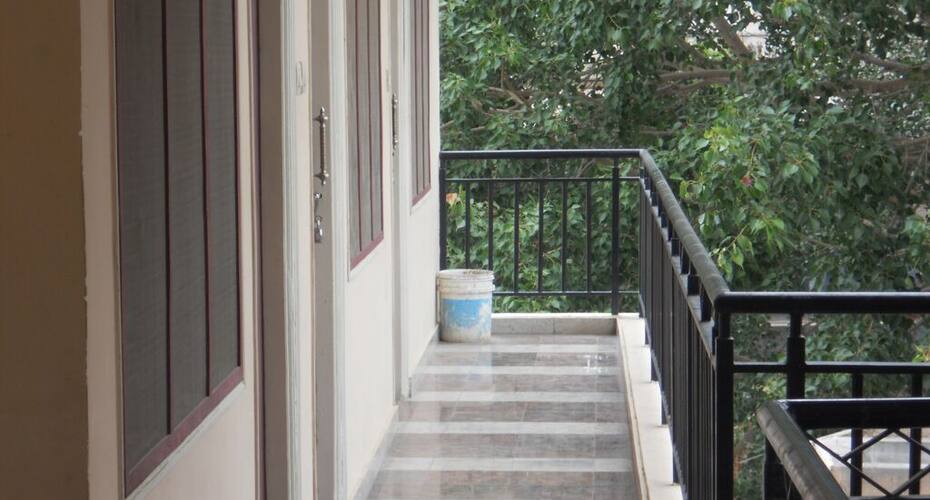 P S R Deluxe Lodge, Kuppam 5